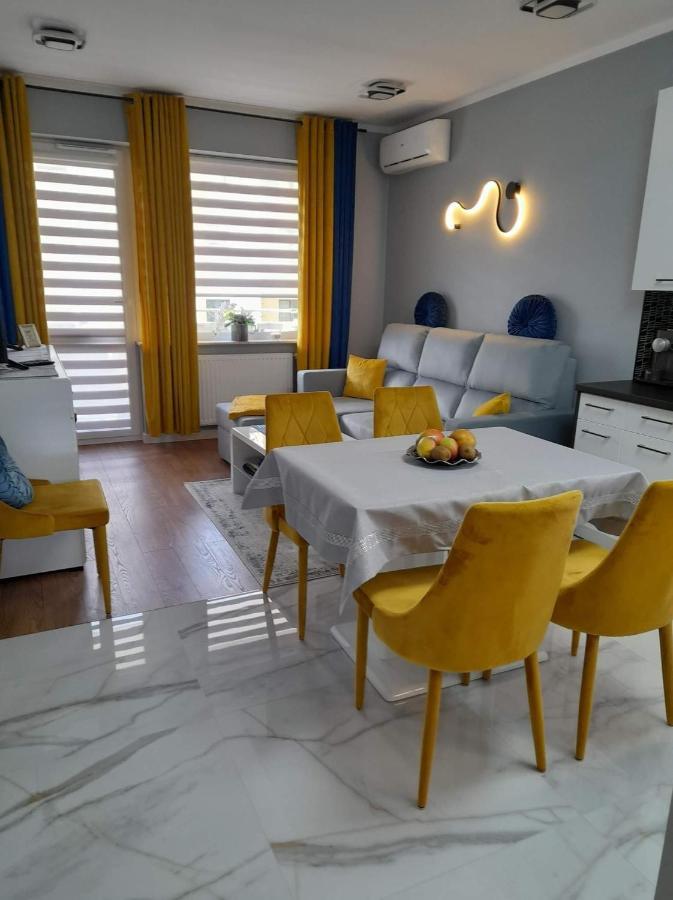 Apartment D&a *